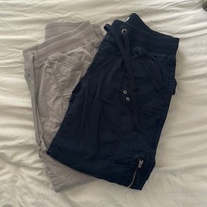 Women’s Small Cropped Cargo Pants Bundle of 2